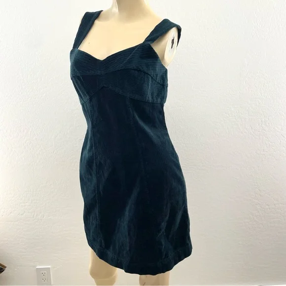 Madewell - Deep Green Corduroy Mini Dress- 4 - Picture 6 of 16